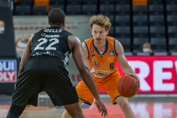 队的成功和 队的成功和